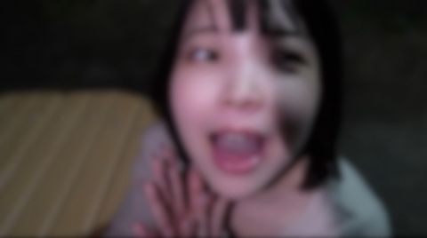 本日迄！半額！！【初撮り】【顔出し】低身長の女良を侵す背徳的快感。144cm.ちっぱい.デカ尻の三拍*が揃いました。公園で野外フェラ、その後はプリプリで肉感の強い土手マンコに大量中出し。2射精