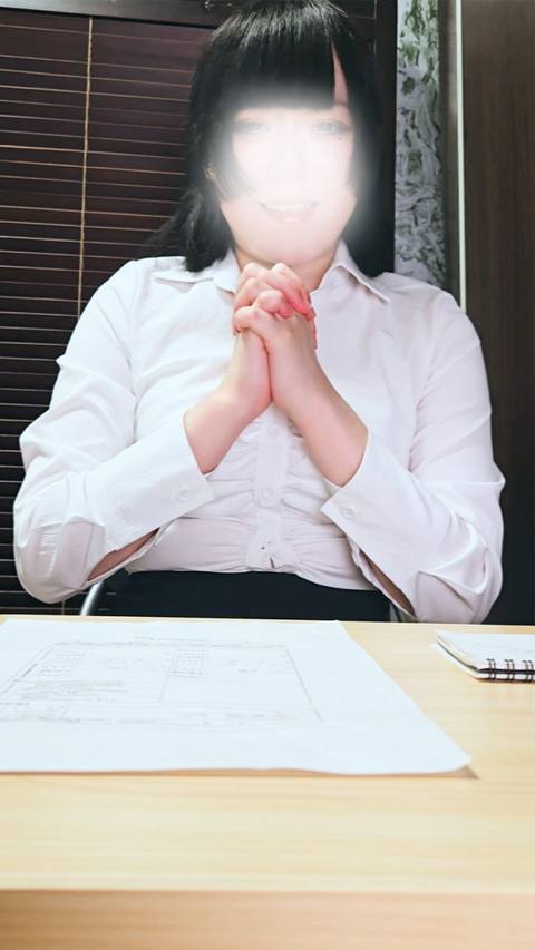 新人営業ちゃん「契約していただけますか？」うん、パンツ見せてくれたら！