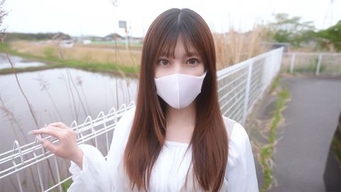超イイ女！！超絶美形の美容師が完全顔出しで、完全初撮影！！！２１才の超イイ女の**美容師を野外露出で１m横歩行者いるのに真っ裸SEX、個撮４８７人目