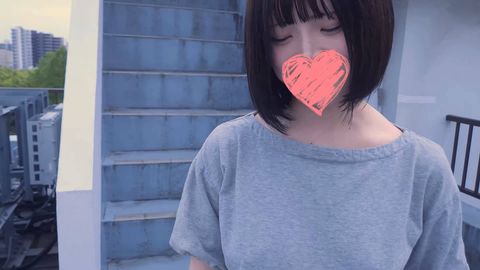 【個撮+屋外】ふわふわ系メンヘラ、校舎屋上フェラチオサポート3万円【4K画質】