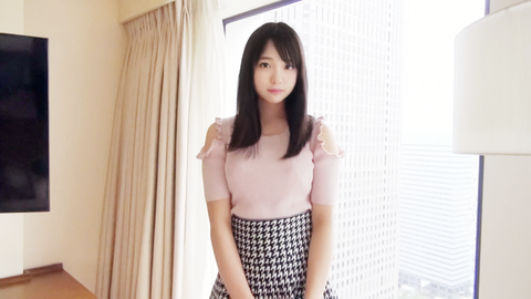 黒髪清楚系のホテル従業員21歳。今までエッチでイったことがない美女に初体験。 ※原版特典付き