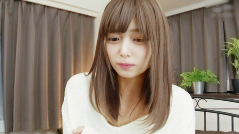 【初撮影】大人っぽい顔立ちとは裏腹に天然系のふわふわJD20歳に中出し