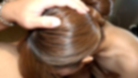 【無】託児所にこどもを預けてからお仕事を探すシン**を助けてきました。最初はゴムをつけたけど、結局生で中出ししちゃいました。