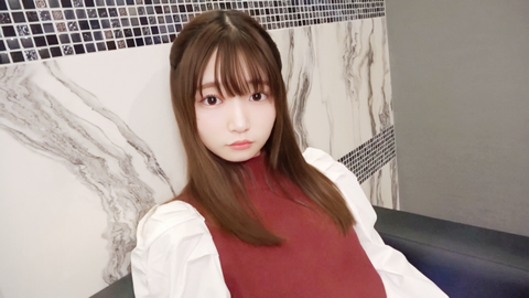 アイドルデビュー取り消し。デビュー前の童顔美女のうぶな中出しハメ撮り映像。