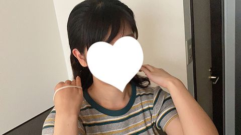 ふみ19歳・生・顔射。マジで地味*ほど言いなりでエロい！　勇気を出して最初で最後の生ハメ販売に挑戦！（029）