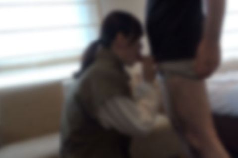 【無修正】【顔出し】男性経験が彼氏だけという美〇ジョが、その鬼畜彼氏に斡旋され…彼氏にも許さなかった中出しをされて放心状態