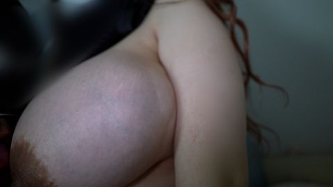 ♩限定復活♩超乳kasumiちゃんが◯◯活妊娠!!!自宅を◯◯活部屋にしてるので、、良かったら自宅で撮影して妊娠しないので生中出ししてくれませんか、、激ピストンで大量中出し
