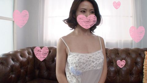 【個人専門・人妻撮りＦＨＤ】人妻251 ゆうかさん 40歳②　性欲全開！元教師が淫乱な本性を曝け出しヤングチンポを笑顔で味わい尽くす！