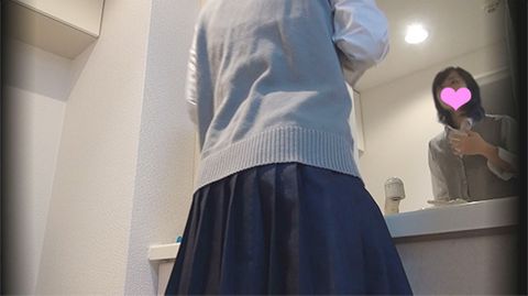 【事故-めいっコ★友達着替え****J★K】めいっコの着替えを****したら友達のまんスGまで撮れちゃいました