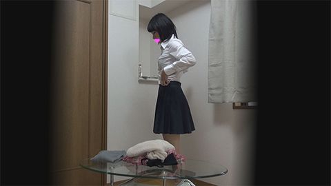 【事故-めいっコ★友達着替え****J★K】めいっコの着替えを****したら友達のまんスGまで撮れちゃいました