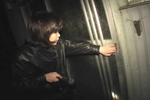 【廃墟ＳＥＸ】ド淫乱デカ乳熟女と廃墟でキモダメシ！恐さと興奮で性欲急上昇！「お願いだから早くアソコに入れて！」とマンコ大洪水で挿入おねだり！