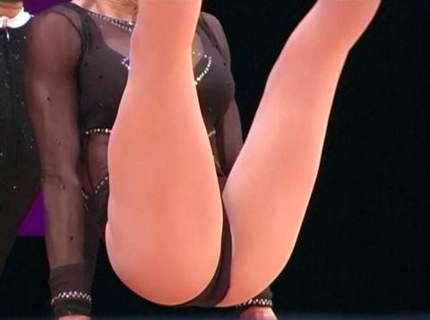 ディープ・マニア「エアロビクス」01　「筋肉、熟女、アスリート」