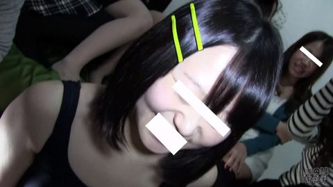週末限定アルバイトの集団パンツ撮影会06「この距離感の無さこそが集団撮影会ですよね」