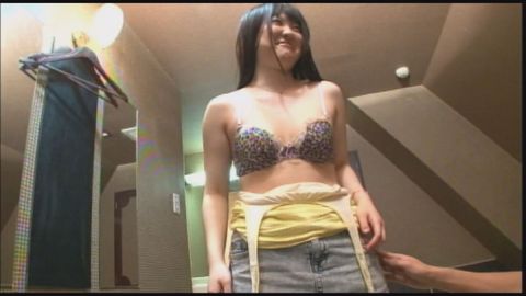 【素人ナンパ】経験人数ほぼゼロの超ウブ素人*の赤面エロ映像