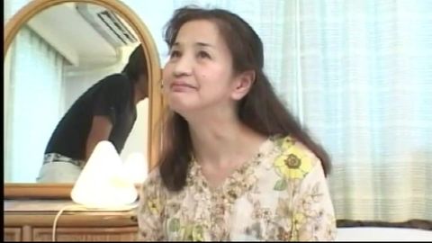 悶絶団地妻！欲情を我慢できずにセックスに溺れる淫乱熟女！