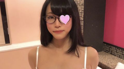 #7さくら　地味っ*の原石発掘！！眼鏡の下は美人で服の下は超美巨乳。育てようと思ったら完全調教済みのドMでした。【****】【個人撮影】