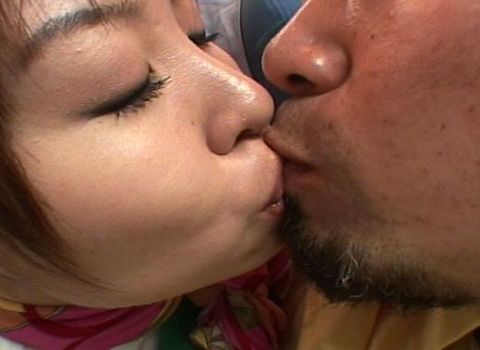 【Ｈカップ】爆乳ＣＡのパイズリ・乳揉み・フェラ・咀嚼口移し・パンスト破り・顔射のフルコース！最上級サービスのエアライン!