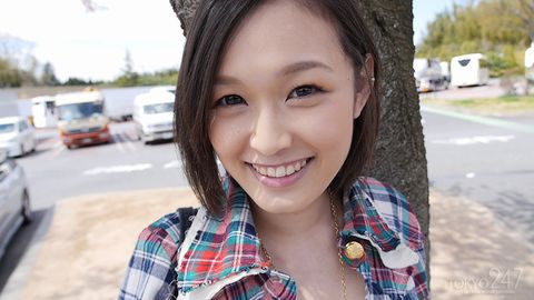 Tokyo247「まこと」ちゃんはショートヘアーが似合う可愛いほぼすっぴんで***っぽい**大生