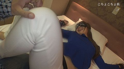こちょこちょ族　素人モデルこそばい関西敏感*　19歳　みいな　私服編