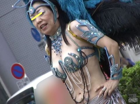 サンバカーニバルです41「*さんの半裸！ポチャ腹シェイク」