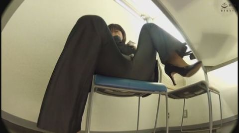 【事務所アクメ】熟女お局上司がオフィスでオナニーしてた真実映像