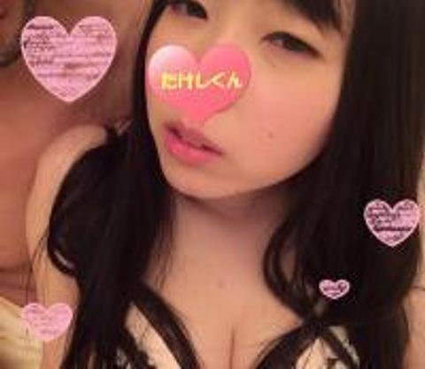 【投稿者：たけし君】かなちゃん１９才 天使のように美しい清純美女を口説き落してプライベートハメ撮り、生中出ししちゃいました！【個人撮影】【オリジナル】