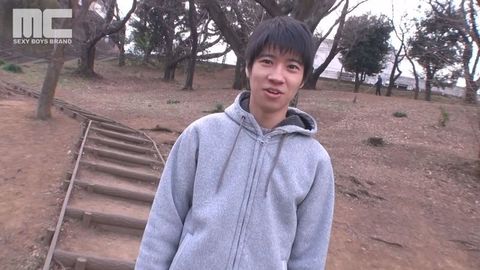 22才大**が自宅でアナルセックス！
