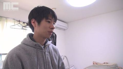 22才大**が自宅でアナルセックス！