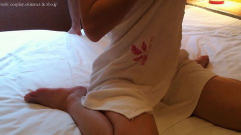 友達には秘密にしておきたい風呂上がりのバスタオル姿