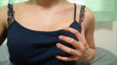 【女神の自撮りカメラde投稿動画】胸チラ＆腋フェチ（キャミソール）