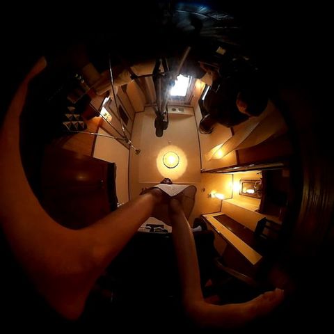 【こんな動画見たことない】360度カメラで見上げるパンチラ＠素人オリジナル個人撮影会