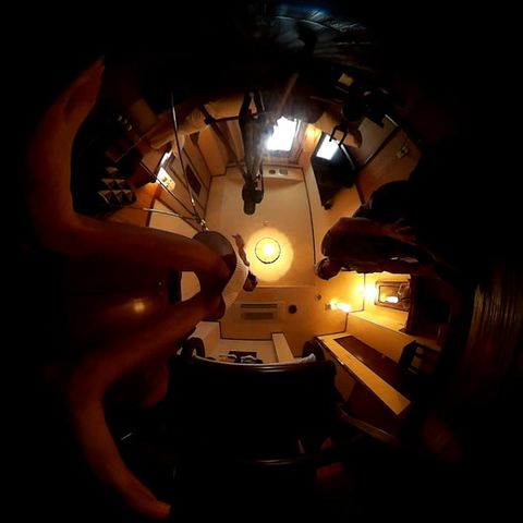 【こんな動画見たことない】360度カメラで見上げるパンチラ＠素人オリジナル個人撮影会