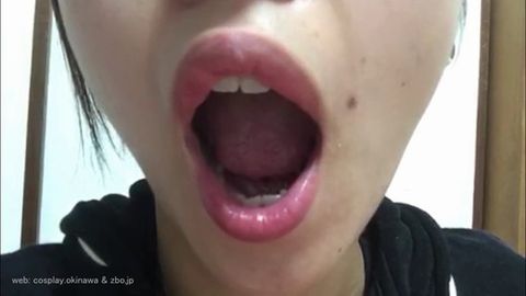 【自撮りカメラde投稿動画(特別編)】ちょっと気の強い美人お*さんの『唇・口・舌・歯』