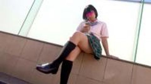 【制服パンチラ&オナニー個撮】彼女の汚れたパンツとマン汁染み出す激しいオナニー★本編顔出し★高画質FULL HD