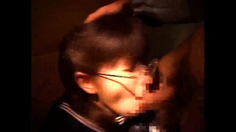 イマラチオ****  三人の男に暗がりに連れて行かれ　体をもてあそばれ(*´﹃｀*)