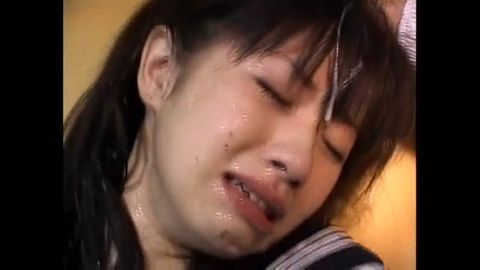 イマラチオ****  三人の男に暗がりに連れて行かれ　体をもてあそばれ(*´﹃｀*)
