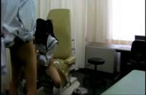 **産婦人科医が持ち込んだマル秘映像極秘入手　産婦人科医**いたずら