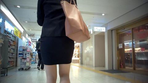 【フレッシュOLさんの街歩き】☆リクルートスーツ編