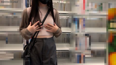 HA85いい女なのに雌犬がトイレでオナニーする！
