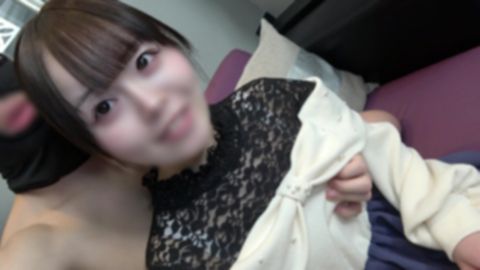 【お宝】アイドルデビュー前の。カメラの前で恥じらい、白く細いカラダが赤くなる。ステージ上では見ることのできない淫らな姿。