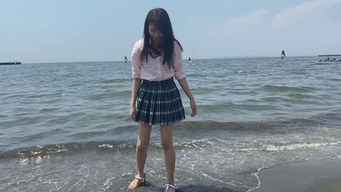 【夏のおもいで】おじさんちんぽに夢中すぎる18歳と真夏の潮吹き即イキSEX