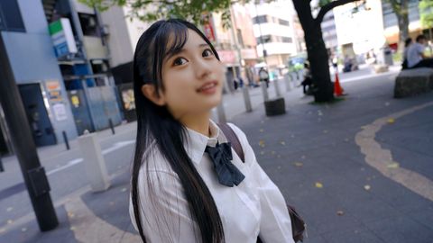 雑誌の研究生モデルちゃん！！裏では色んな男と遊びまくっている清楚系ヤリマン！！未来のスターのエロボディに大量中出し！！