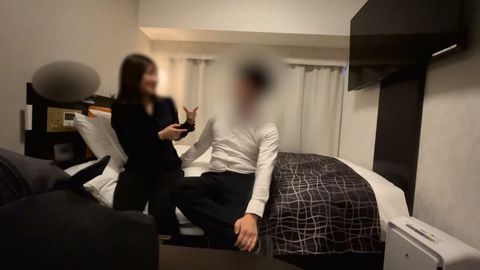 Eカップ19歳の彼女。先輩彼氏と付き合ったけど、おじさんが忘れられず彼氏に内緒で会ってS〇Xしちゃいました！【前編】【個人撮影】No.296