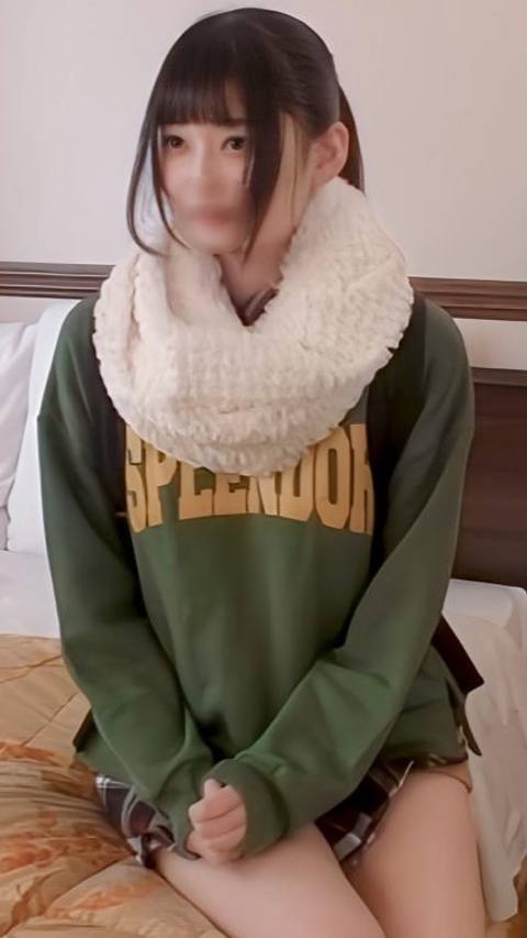 【個人撮影】都内**に通う3**。バスケ部所属の学校で噂の美女を生ハメ撮影。まだ未成熟な体を豪快にかき回す初体験性行為※短期間販売