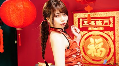 Taiwan Model Ranako Screws a Camera Guy