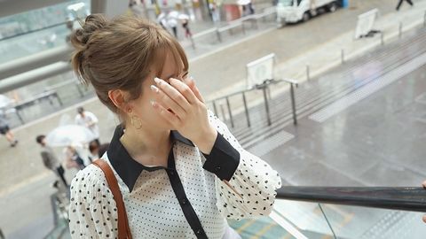 22歳・ハーフ美女！真っ白な天然巨乳の激シコボディ⇒フル勃ペニスでピンクまんこを鬼ピストン⇒痙攣しながら絶叫中イキ『エリー』