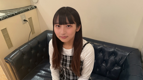 【至高の初体験/４K特典】6年間ソフトボール一筋だった18才の初めてを撮影＆中出し♪