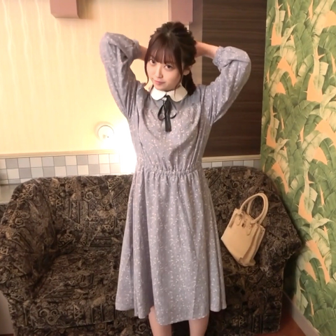 元清楚系アイドルグループ一番人気の１８歳　人生初めての貴重な瞬間を高画質で収めました※数量限定