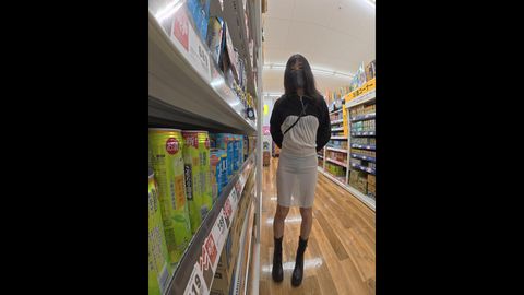 【女装露出】スケすぎワンピ露出！イく瞬間にバレた･･･