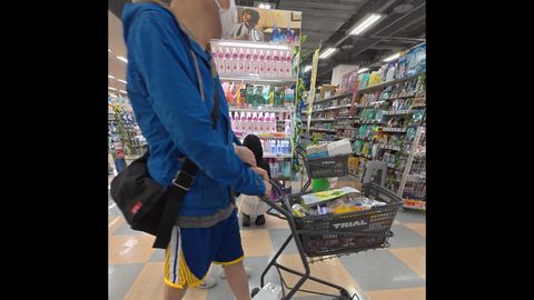 【女装露出】スケすぎワンピ露出！イく瞬間にバレた･･･